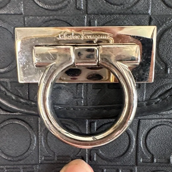 Salvatore Ferragamo Vintage Logo-Embossed Leather Shoulder Bag – Black - Picture 3 of 12